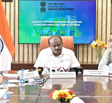 Hon’ble Union Minister of Heavy Industries & Steel Shri H.D. Kumaraswamy launched the Scheme to incentivise e-Trucks under the PM E-DRIVE.